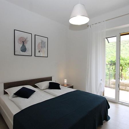 L Apartment Raša Zewnętrze zdjęcie