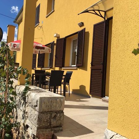 L Apartment Raša Zewnętrze zdjęcie