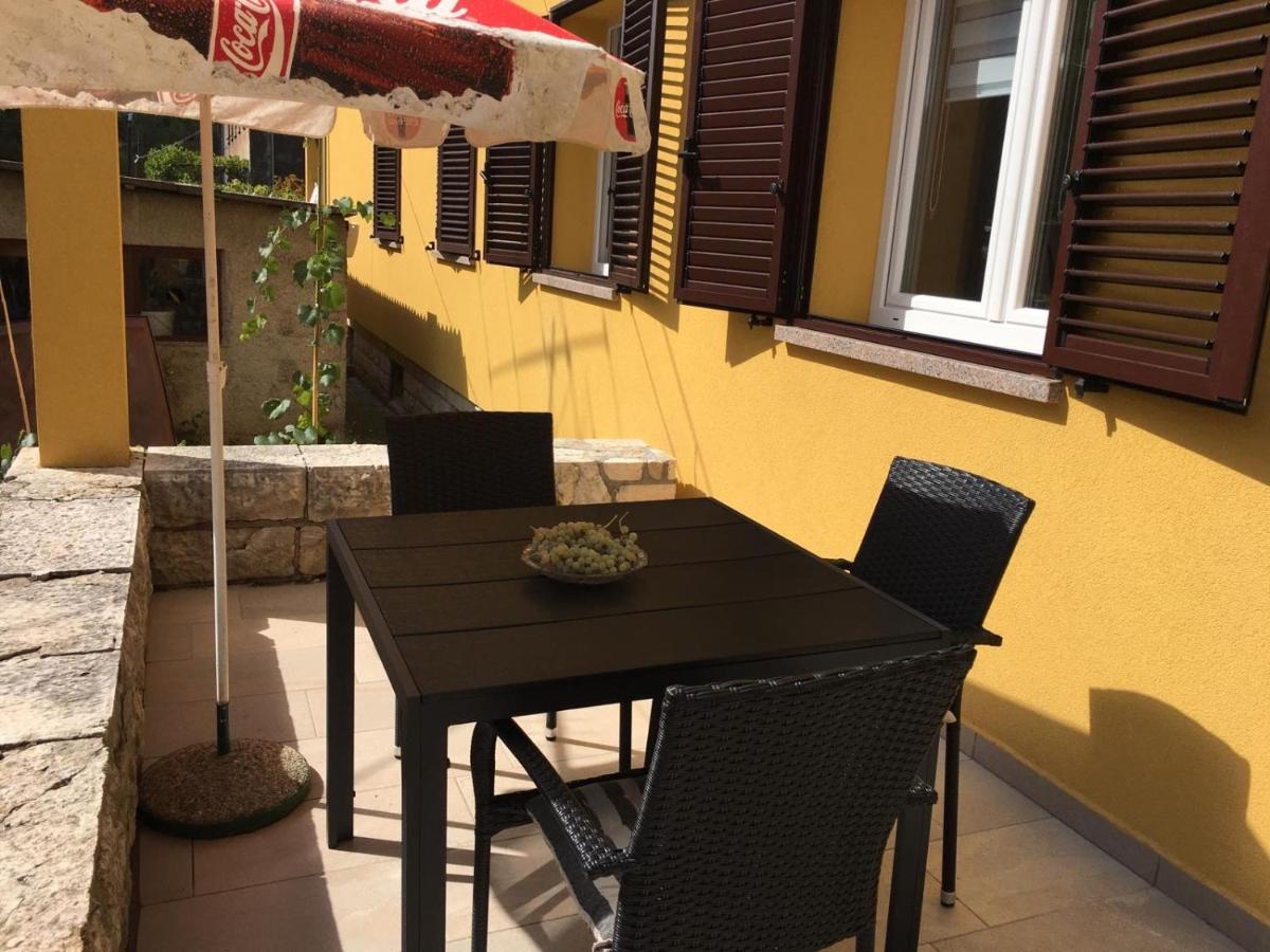 L Apartment Raša Zewnętrze zdjęcie